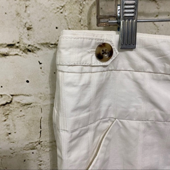 Cidra Anthropologie White Cuffed Capris - Picture 2 of 5